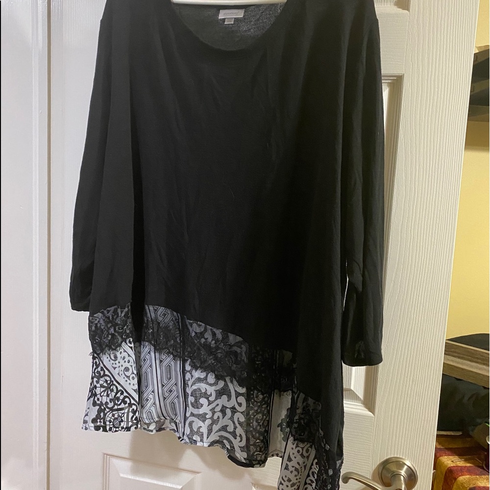 30/32 black shirt